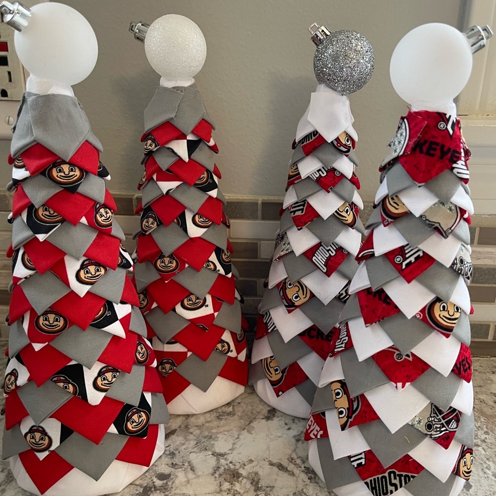 COPY - Ohio State Buckeyes Christmas tree, handmade